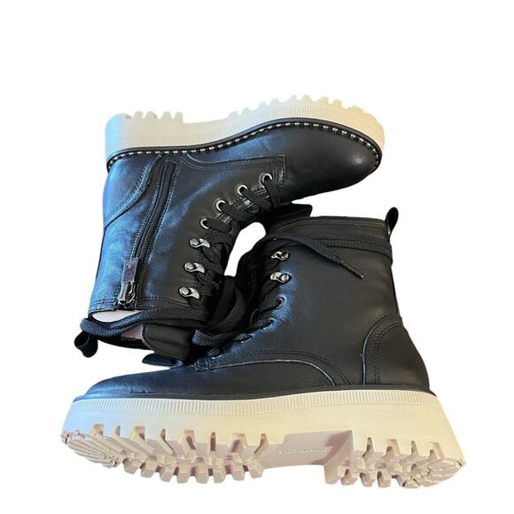 Kenneth Cole Radell Leather Lug Sole Lace Up Combat Boots NEW Size 5.5 - Picture 6 of 8